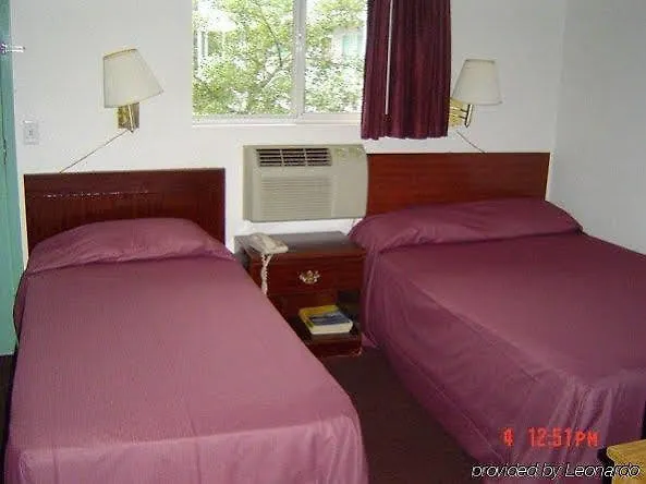 Guest House Southside Savannah